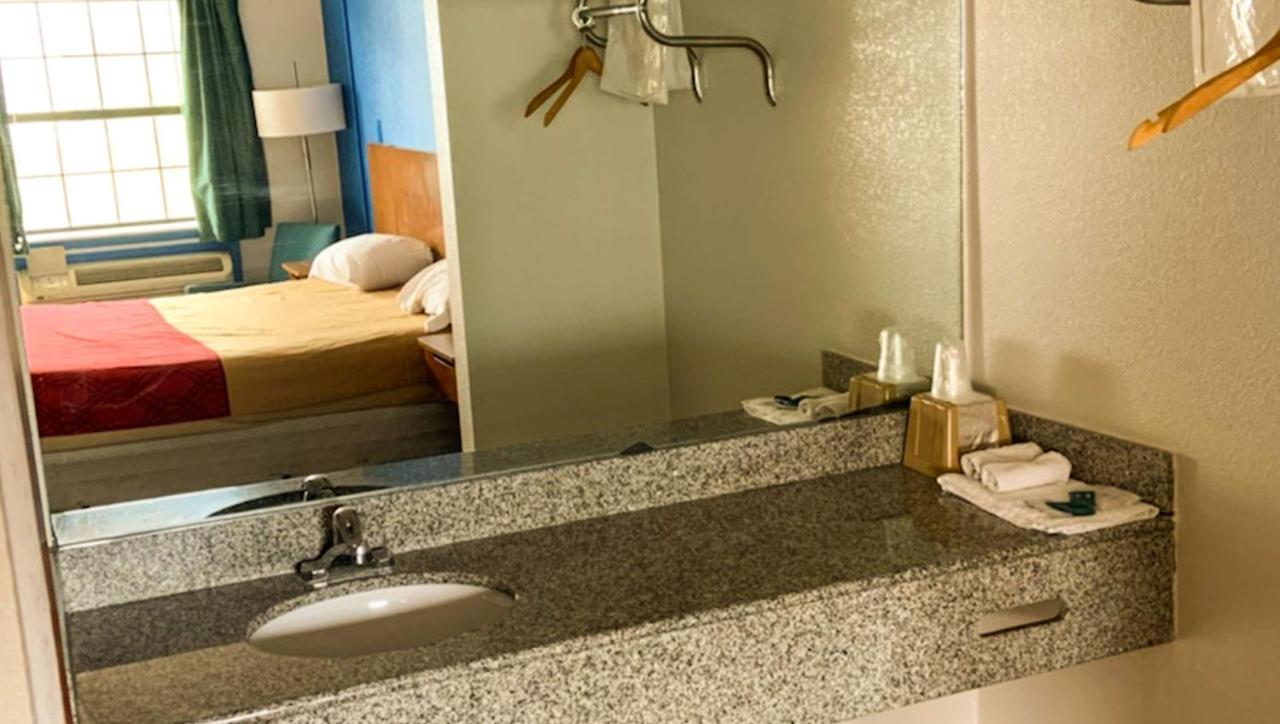 Luxury Inn Forrest City Ngoại thất bức ảnh