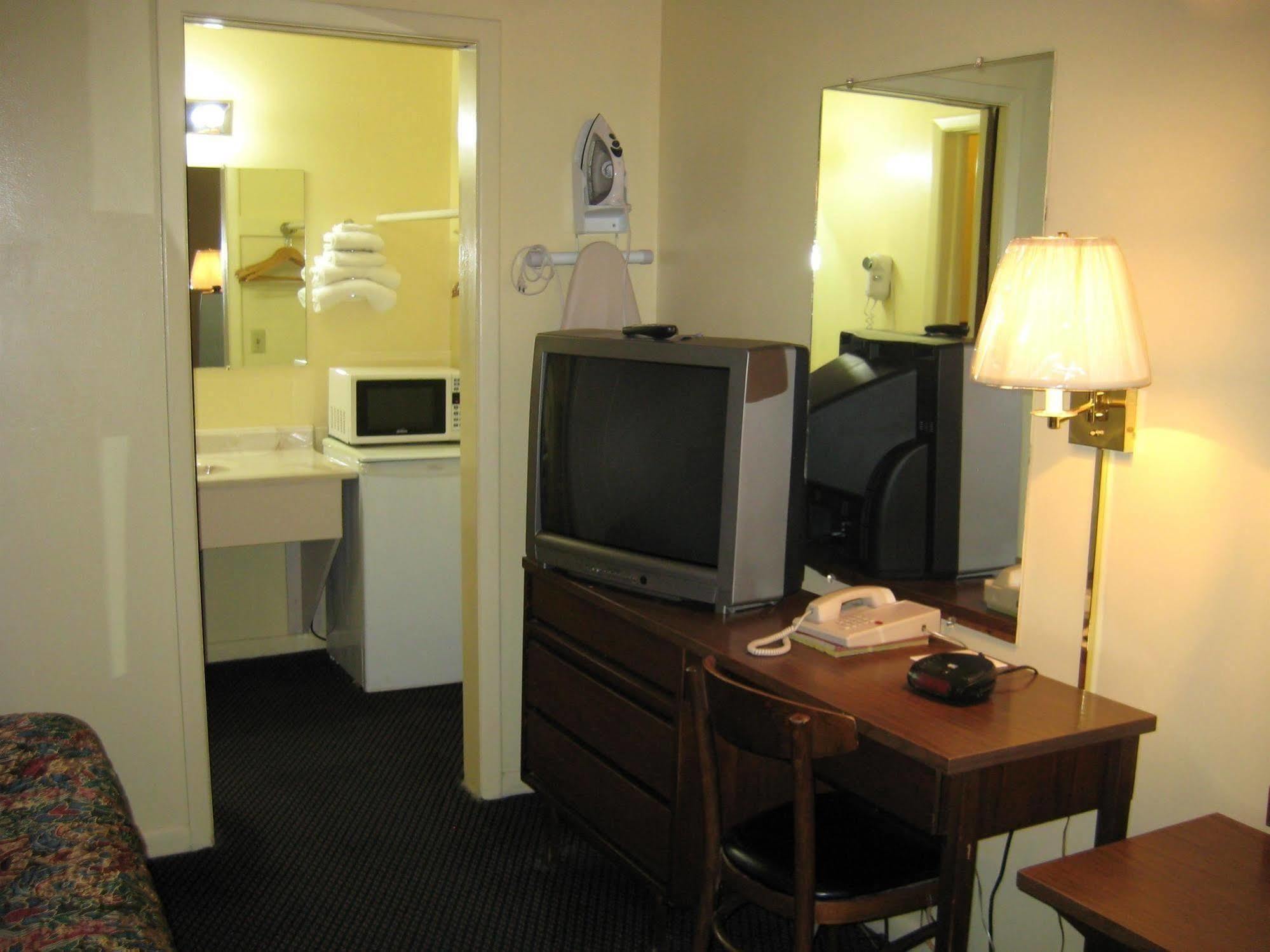 Luxury Inn Forrest City Ngoại thất bức ảnh